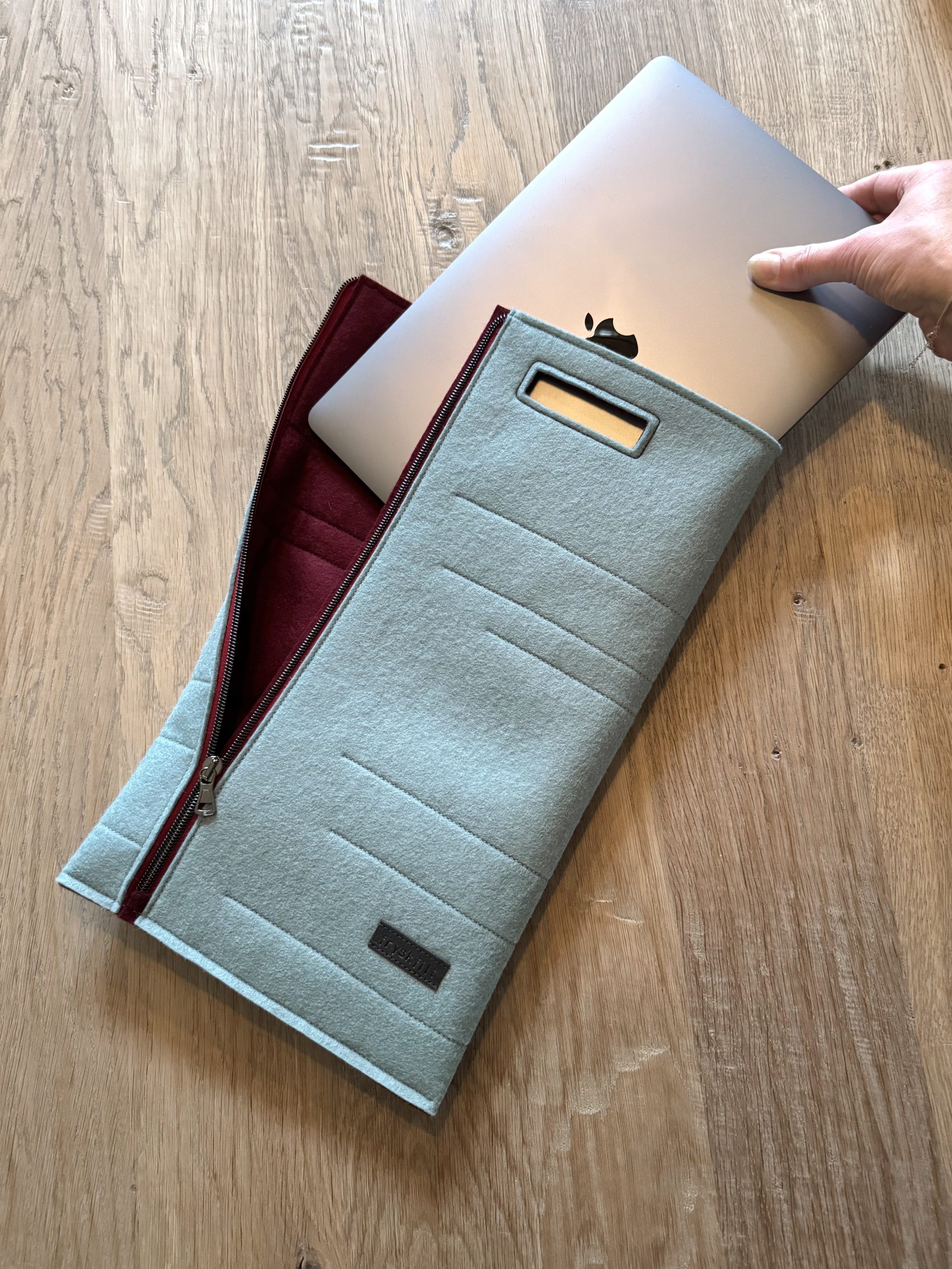 fryskfilt_sleevetas_warber_wolvilt_laptoptas_opmaat_02